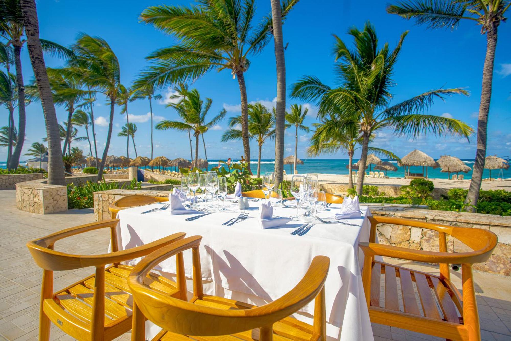 Majestic Colonial - Solo Adultos Resort